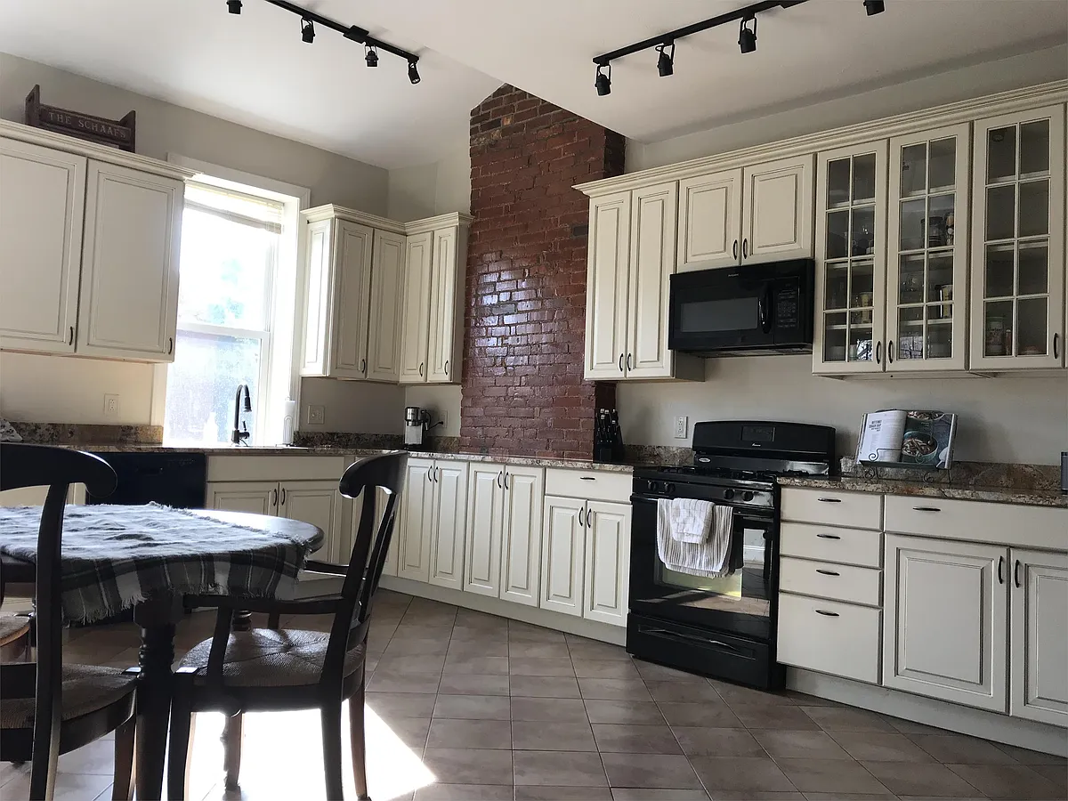 Building Photo - 6710 McPherson Blvd #2