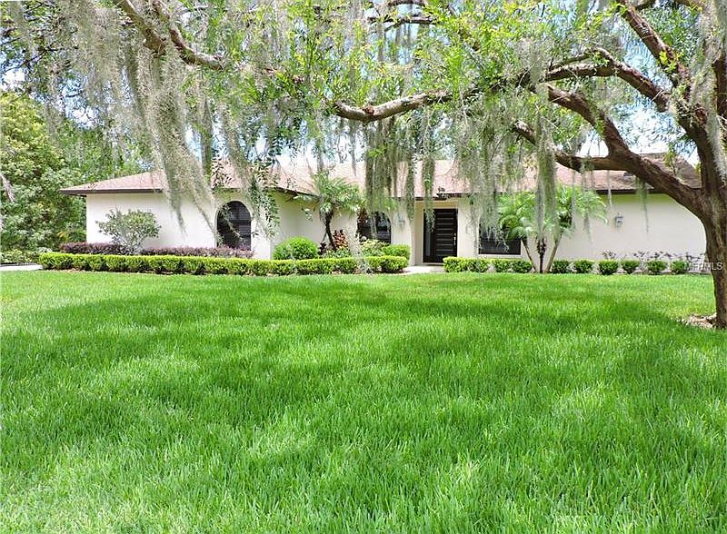 1st image of 2847 Hammock Dr