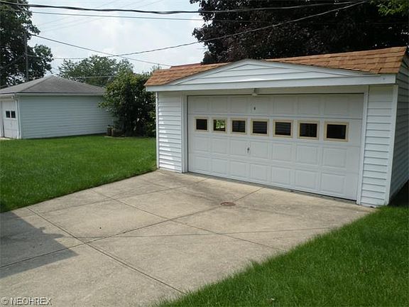 2nd image of 2810 Dale Ave