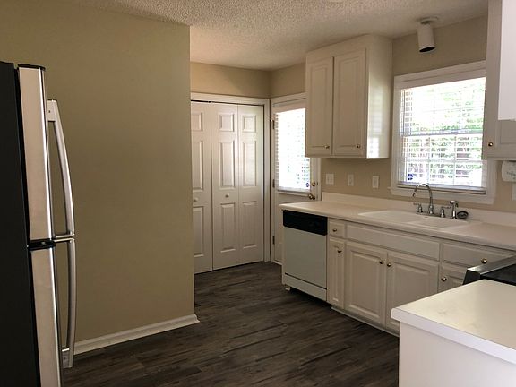 4th image of 8020 Finland Dr