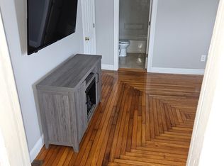 53 W Thames St, Norwich, CT 06360