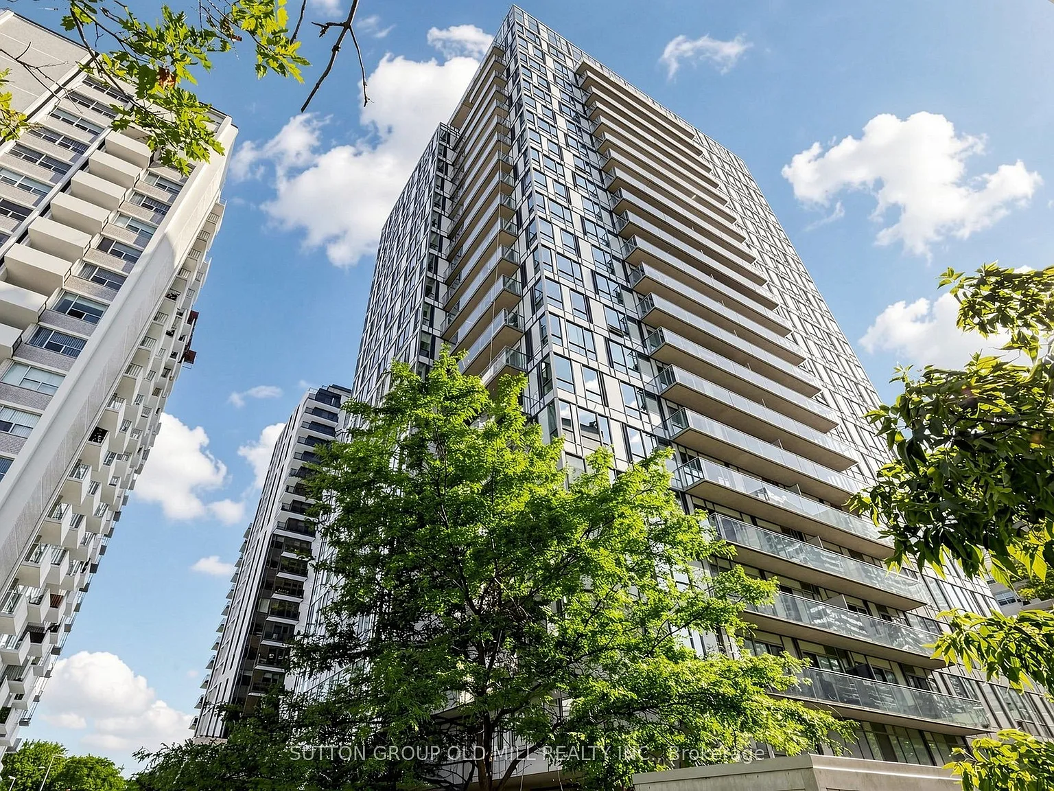 2 bed, $2,450 — Photo 2