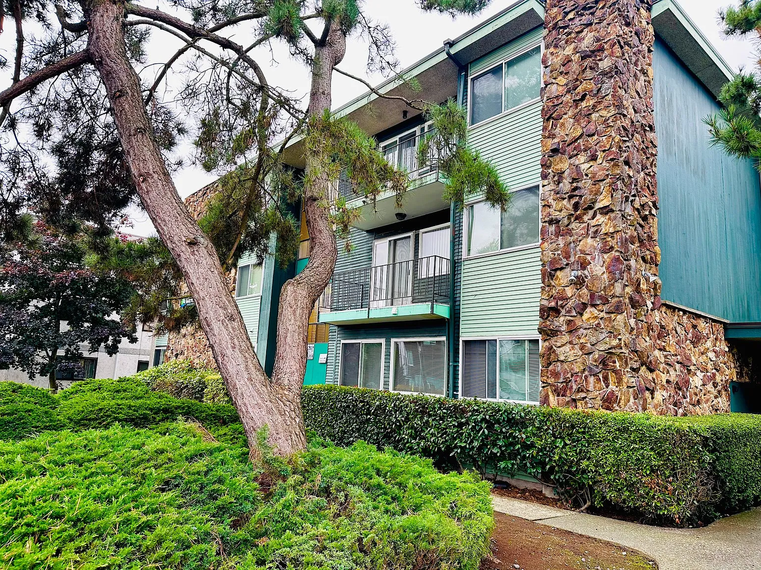 Greenwood Vista Apartments — Photo 2