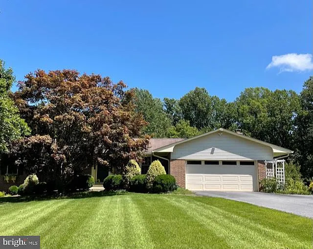 1000 Concord Ct photo 1