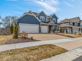 20644 Hamlet Ave N, Forest Lake, MN 55025