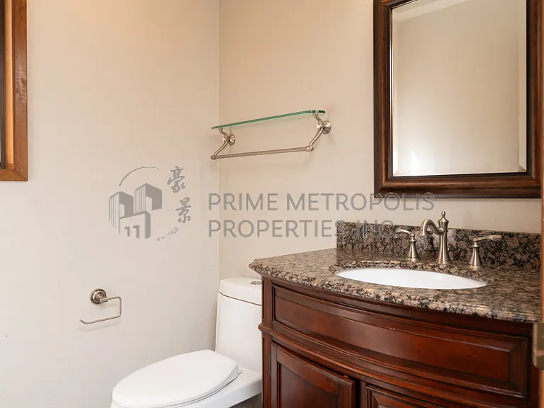 12460 NE 136th Pl — Photo 8
