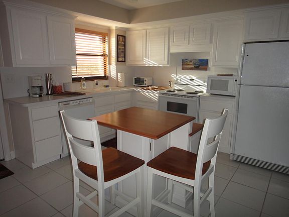 Canaveral Towers, 910, 7520 Ridgewood, Cape Canaveral, FL