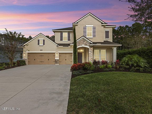 3rd image of 333 GREENLEAF LAKES Avenue