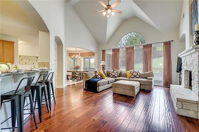 1st image of 12021 Portobella Dr