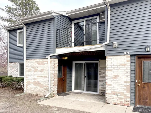 105 Whispering Pines WAY, Fitchburg, WI 53713