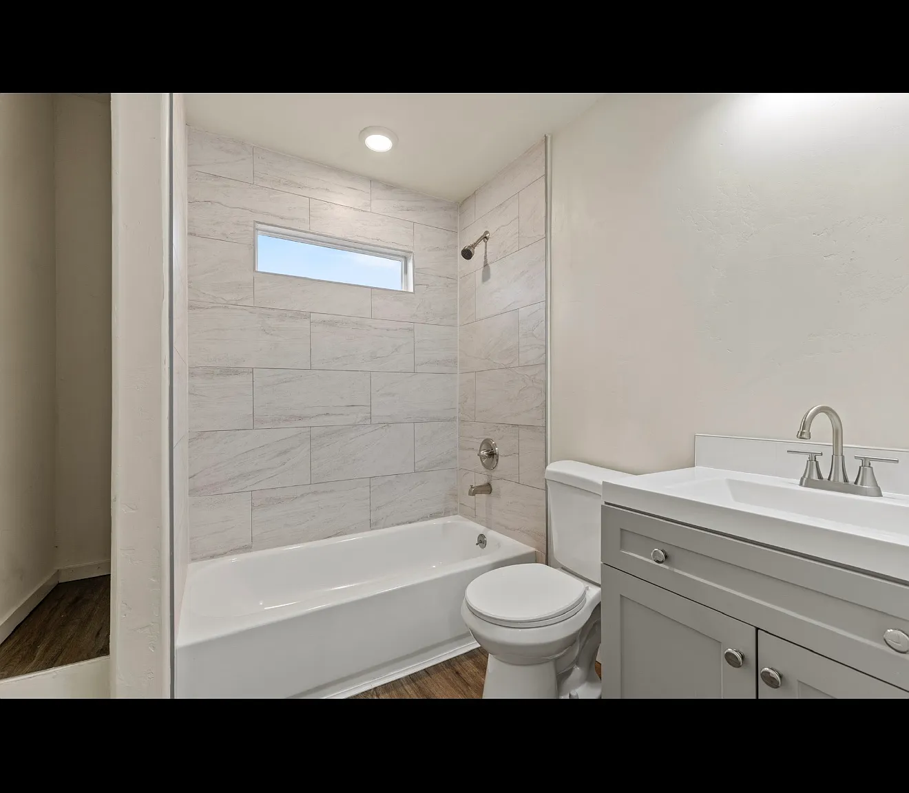 31 2nd St — Photo 3