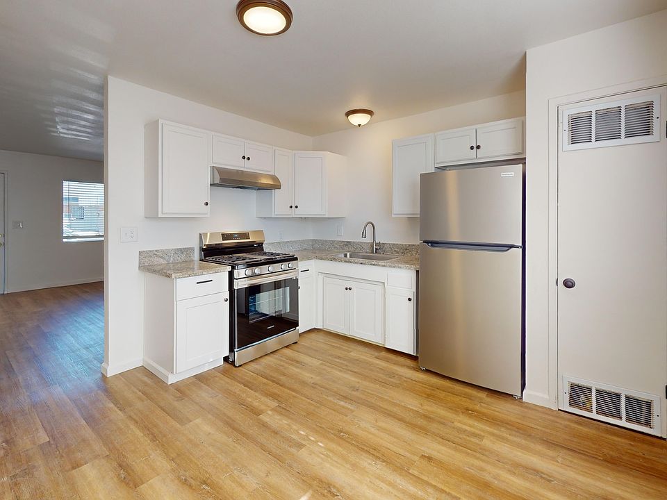 1st image of 415 Lake Blvd #11274116