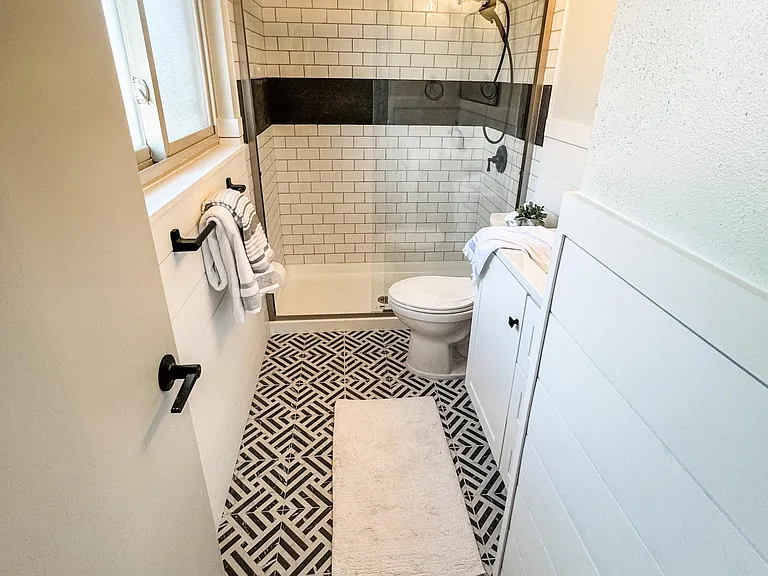 9236 Lavant Dr — Photo 27