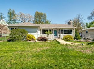 216 Elm St, North Syracuse, NY 13212