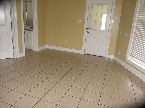 5th image of 60 N Apple South Dr