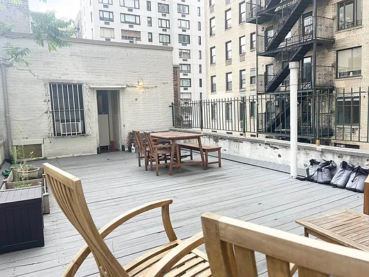 Rented by Douglas Elliman | media 3