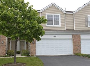 527 Springbrook Trl N, Oswego, IL 60543