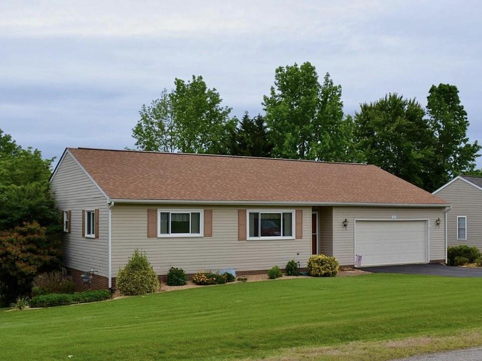 1st image of 7414 Harvest Ln
