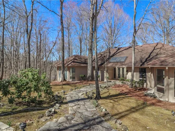 5200 Riverwest Rd, Lewisville, NC 27023