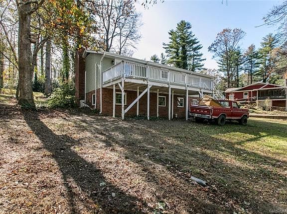 2nd image of 703 Jearl Ln