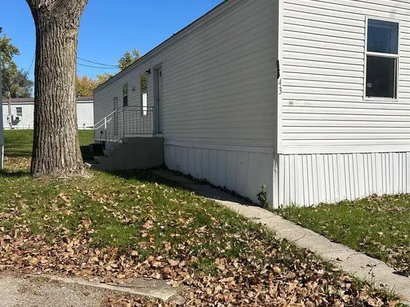 1710 S Walnut St, Hartford City, IN