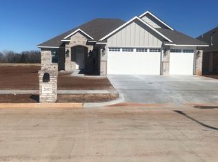 2605 Summit Crossing Pkwy, Norman, OK 73071