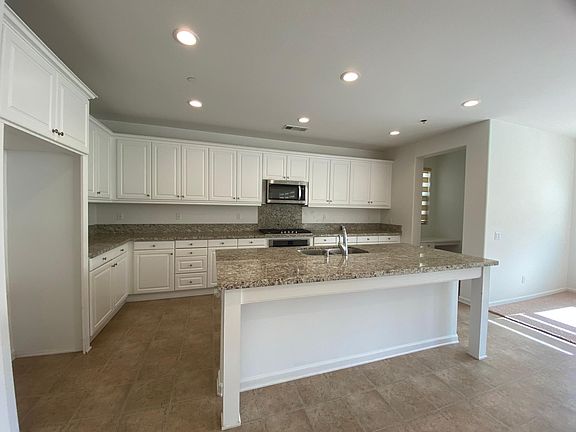 2nd image of 4715 S Jasmine Ln