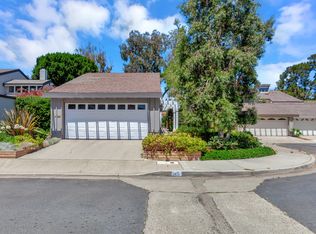 45 Acacia Tree Ln, Irvine, CA 92612