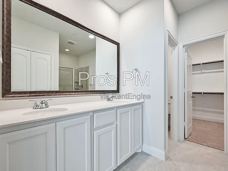 4256 Mingo Dr — Photo 8