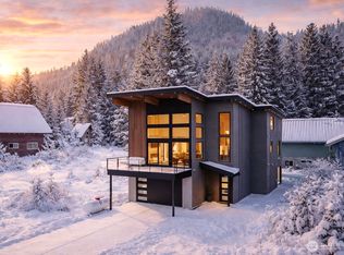 811 E Hyak Dr, Snoqualmie Pass, WA 98068