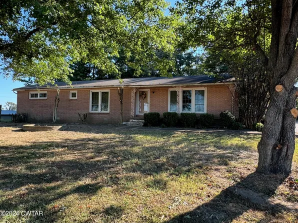 523 N Poplar St, Kenton, TN 38233