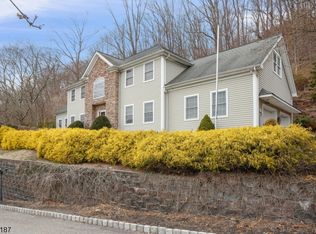 680 Pine Brook Rd, Lincoln Park, NJ 07035