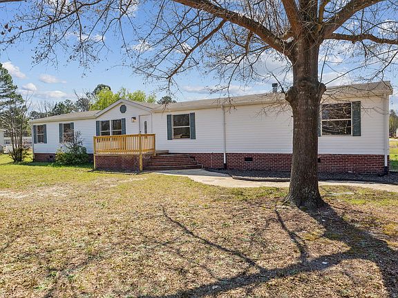 3rd image of 6119 Twiggs Ct