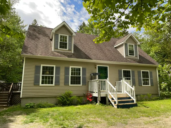 29 Red Fern Road, Trenton, ME 04605