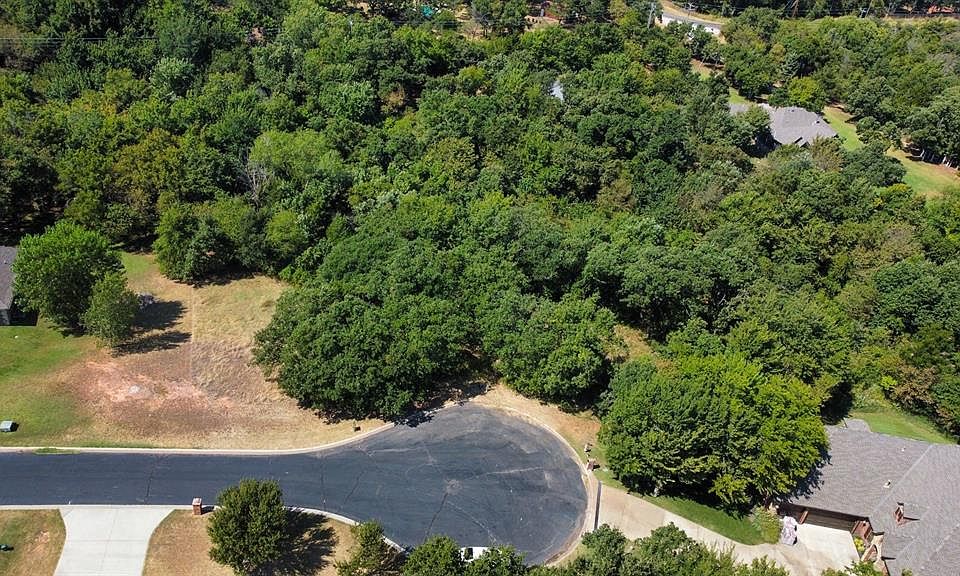 1st image of 9579 Bergamo Boulevard