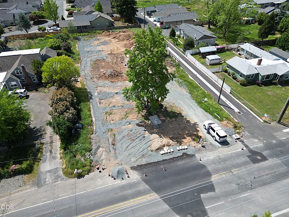 4th image of 1419 Fruitdale Dr