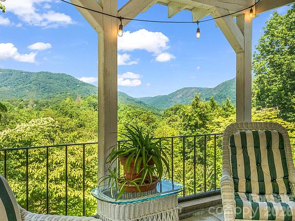 3rd image of 287 Pacolet Ridge Ln