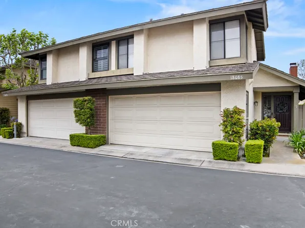 18085 Red Oak Ct, Fountain Valley, CA 92708