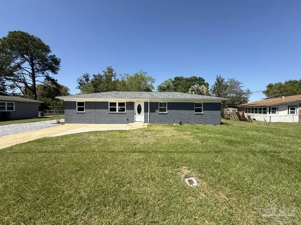 7110 Princess Ln, Pensacola, FL 32526