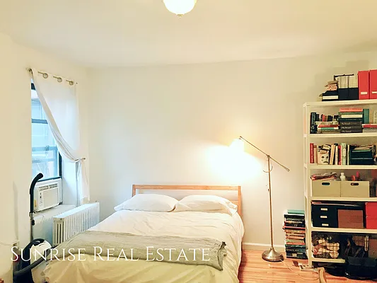 Rented by Sunrise Real Estate | media 1