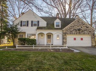 3370 Seaton Rd, Cleveland Heights, OH 44118