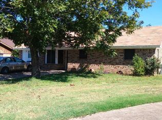 115 Doublehorn St, Stephenville, TX 76401