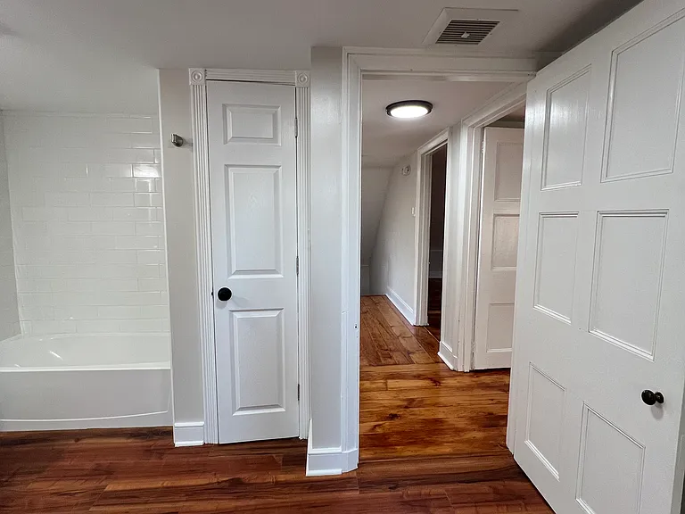 151 W Maple Ave #5 — Photo 26