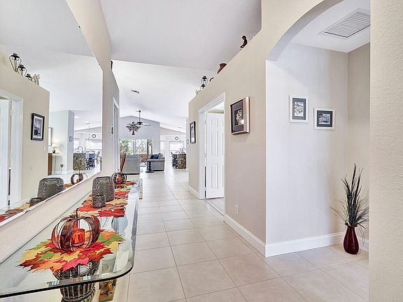 4th image of 5334 Vernio Lane