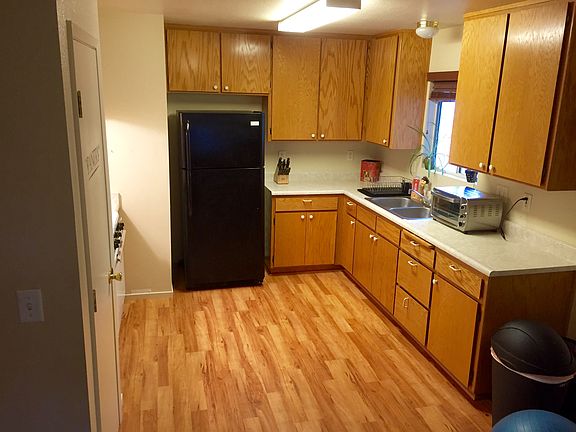 4th image of 410 Pebble Beach Dr