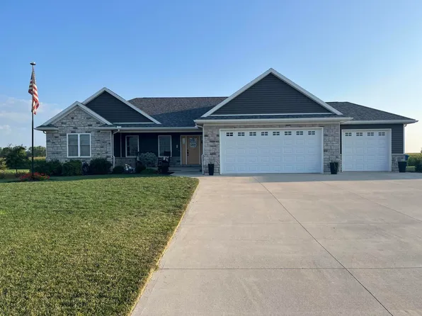 110 Timber Trl, Anna, OH 45302
