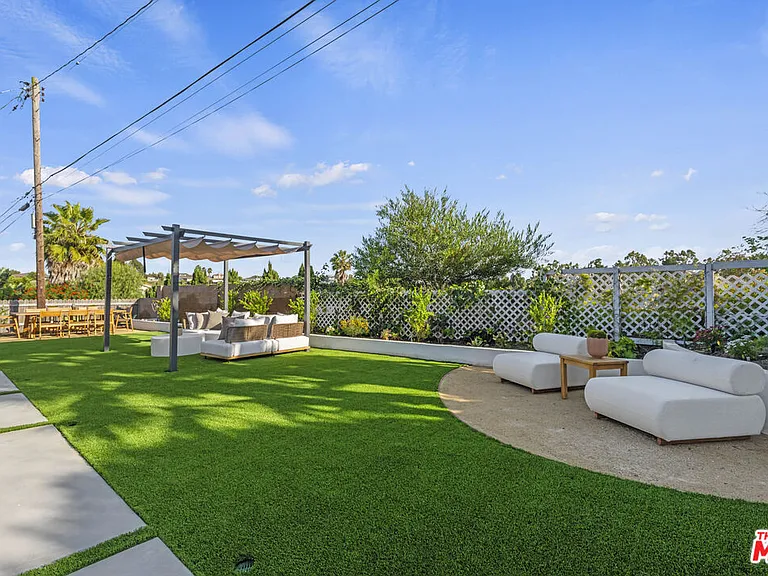 4600 Don Quixote Dr — Photo 55