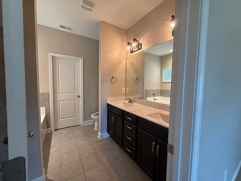 538 Saratoga Rd — Photo 10