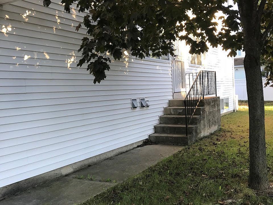 1st image of 248 Mason Blvd