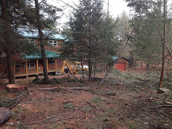 5th image of 30 Leona Dr